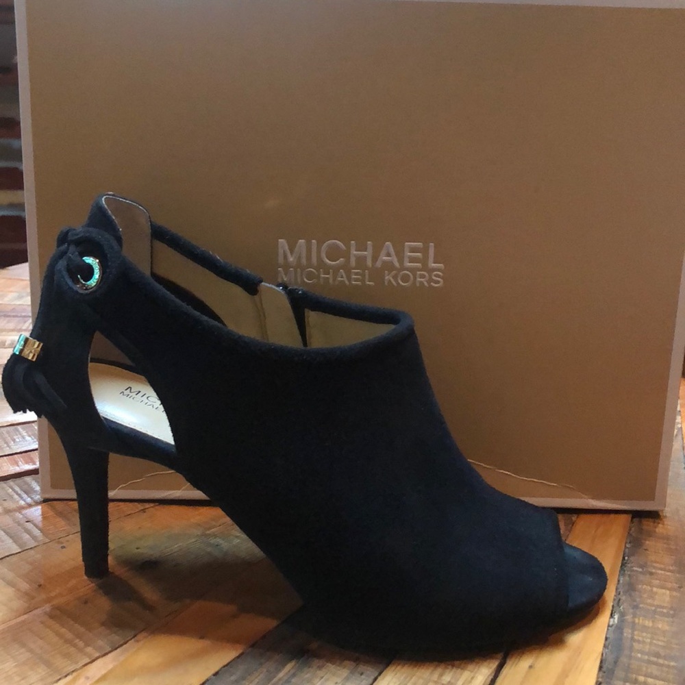 Michael Joe’s Jennings black suede mid bootie